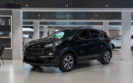 KIA Sportage IV рестайлинг, 2018 год, 2 440 000 рублей, 1 фотография