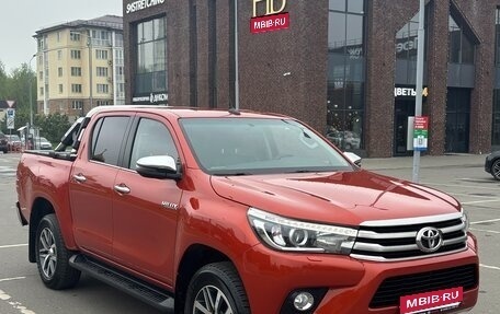 Toyota Hilux VIII, 2018 год, 4 650 000 рублей, 1 фотография