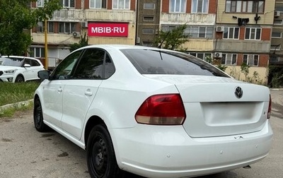 Volkswagen Polo VI (EU Market), 2015 год, 800 000 рублей, 1 фотография