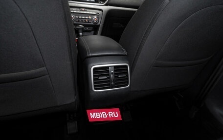 KIA Sportage IV рестайлинг, 2018 год, 2 440 000 рублей, 14 фотография
