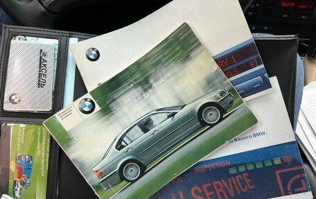 BMW 3 серия, 2003 год, 650 000 рублей, 10 фотография