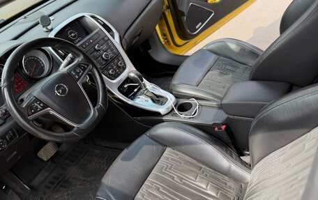 Opel Astra J, 2013 год, 920 000 рублей, 6 фотография