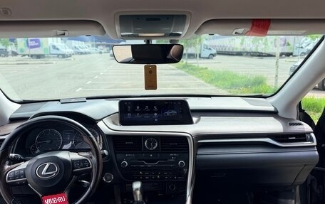 Lexus RX IV рестайлинг, 2016 год, 3 700 000 рублей, 15 фотография