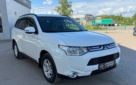 Mitsubishi Outlander III рестайлинг 3, 2012 год, 1 330 000 рублей, 4 фотография