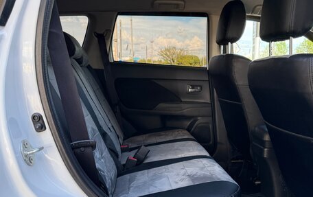 Mitsubishi Outlander III рестайлинг 3, 2012 год, 1 330 000 рублей, 14 фотография