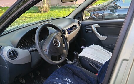 Renault Sandero I, 2013 год, 550 000 рублей, 2 фотография