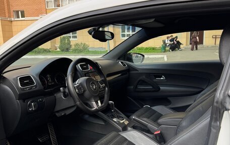 Volkswagen Scirocco III рестайлинг, 2010 год, 1 390 000 рублей, 15 фотография