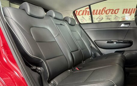 KIA Sportage IV рестайлинг, 2021 год, 2 449 000 рублей, 12 фотография