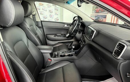 KIA Sportage IV рестайлинг, 2021 год, 2 449 000 рублей, 14 фотография