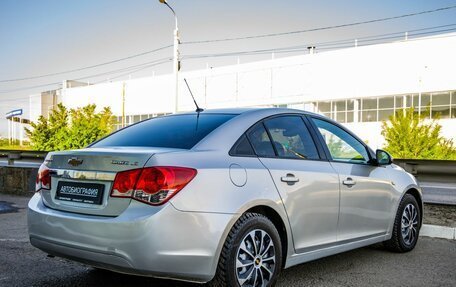 Chevrolet Cruze II, 2010 год, 658 000 рублей, 7 фотография