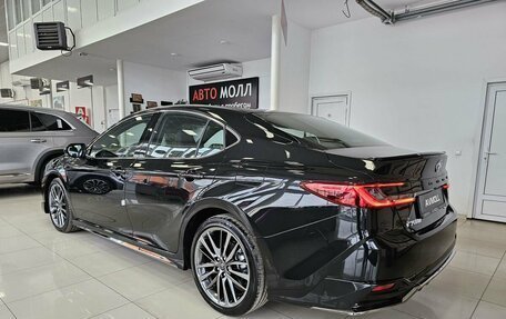 Toyota Camry, 2025 год, 4 390 000 рублей, 10 фотография