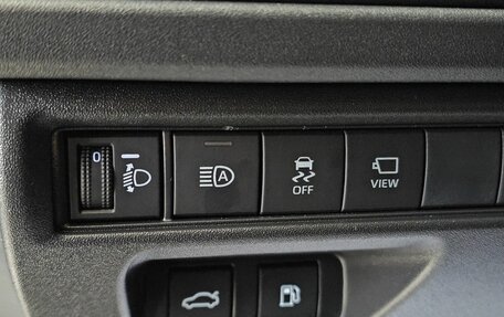 Toyota Camry, 2025 год, 4 390 000 рублей, 17 фотография
