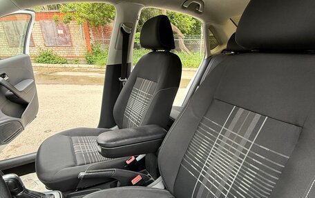 Volkswagen Polo VI (EU Market), 2015 год, 800 000 рублей, 12 фотография