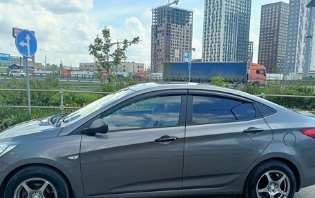 Hyundai Solaris II рестайлинг, 2013 год, 670 000 рублей, 12 фотография