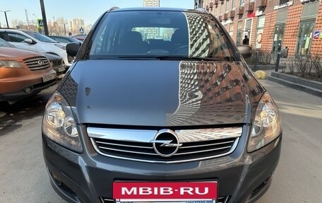 Opel Zafira B, 2011 год, 885 000 рублей, 3 фотография