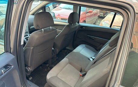 Opel Zafira B, 2011 год, 885 000 рублей, 18 фотография