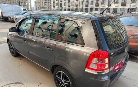 Opel Zafira B, 2011 год, 885 000 рублей, 6 фотография