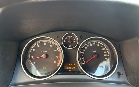 Opel Zafira B, 2011 год, 885 000 рублей, 25 фотография
