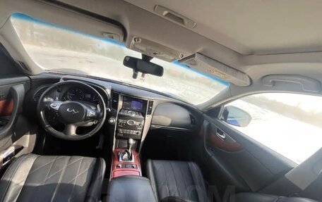 Infiniti QX70, 2016 год, 2 380 000 рублей, 7 фотография
