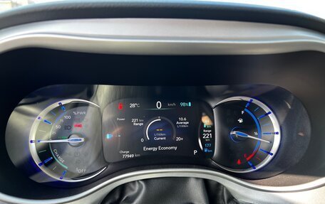 Chrysler Pacifica (RU), 2017 год, 3 000 000 рублей, 11 фотография