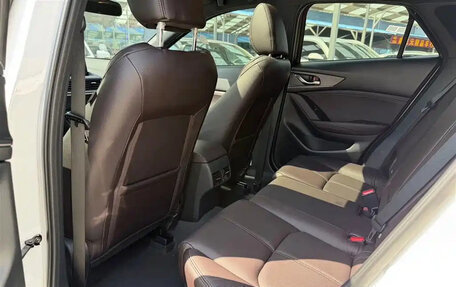 Mazda CX-4, 2023 год, 2 150 000 рублей, 10 фотография