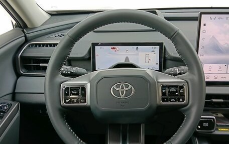 Toyota RAV4, 2026 год, 4 500 000 рублей, 16 фотография