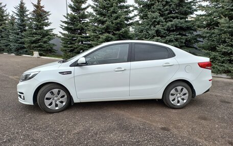KIA Rio III рестайлинг, 2015 год, 1 050 000 рублей, 4 фотография