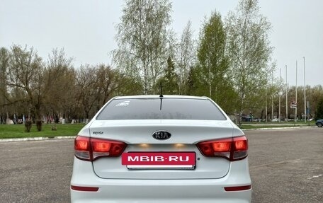 KIA Rio III рестайлинг, 2015 год, 1 050 000 рублей, 6 фотография