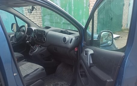 Peugeot Partner II рестайлинг 2, 2017 год, 1 550 000 рублей, 16 фотография