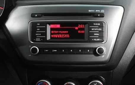 KIA Rio III рестайлинг, 2016 год, 1 000 000 рублей, 15 фотография