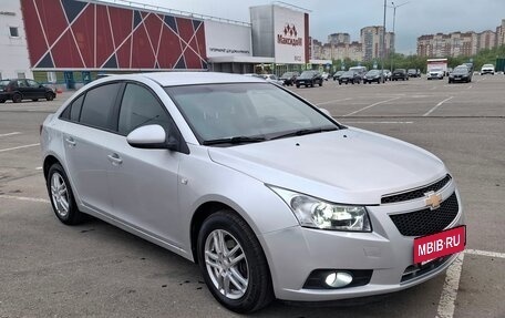 Chevrolet Cruze II, 2012 год, 690 000 рублей, 9 фотография