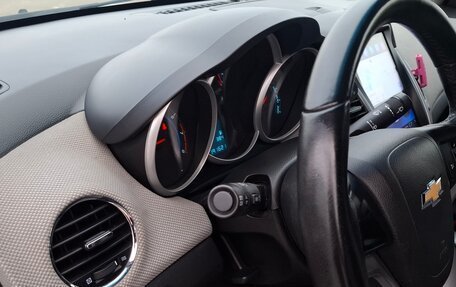 Chevrolet Cruze II, 2012 год, 690 000 рублей, 18 фотография