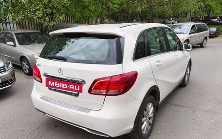 Mercedes-Benz B-Класс, 2015 год, 1 500 000 рублей, 3 фотография
