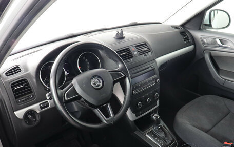Skoda Yeti I рестайлинг, 2014 год, 1 197 000 рублей, 7 фотография