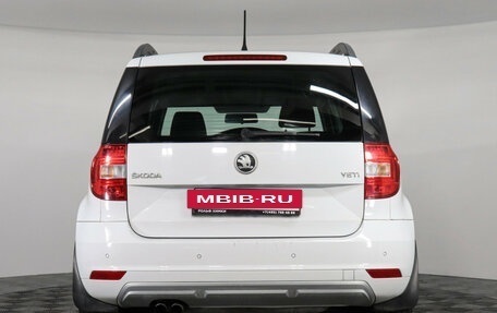 Skoda Yeti I рестайлинг, 2014 год, 1 197 000 рублей, 5 фотография