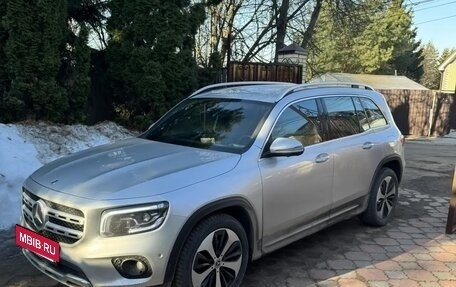 Mercedes-Benz GLB, 2021 год, 3 700 000 рублей, 2 фотография