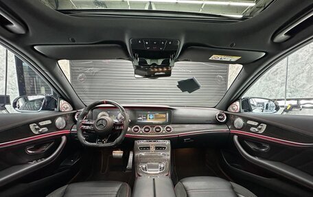 Mercedes-Benz E-Класс AMG, 2017 год, 5 280 000 рублей, 9 фотография