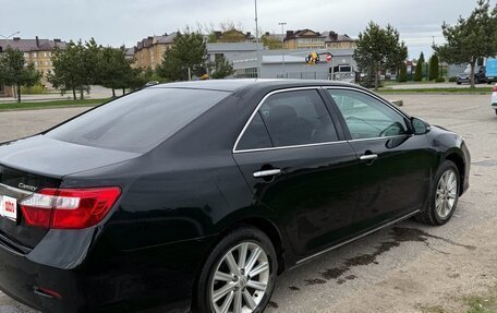 Toyota Camry, 2014 год, 1 790 000 рублей, 4 фотография