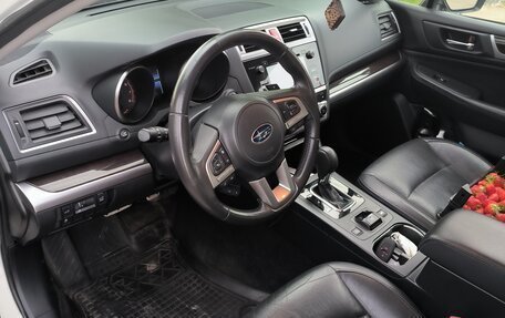 Subaru Outback IV рестайлинг, 2016 год, 2 100 000 рублей, 5 фотография