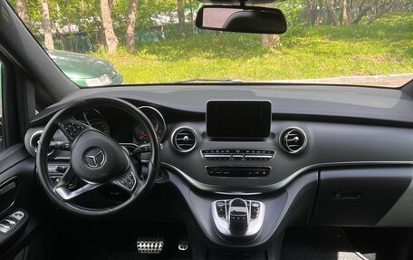 Mercedes-Benz V-Класс, 2019 год, 4 400 000 рублей, 10 фотография