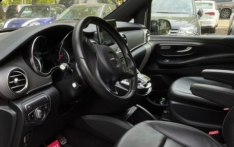 Mercedes-Benz V-Класс, 2019 год, 4 400 000 рублей, 9 фотография