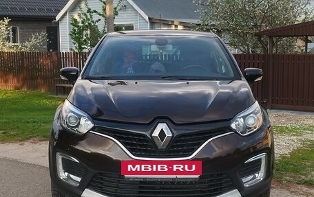 Renault Kaptur I рестайлинг, 2017 год, 1 350 000 рублей, 4 фотография