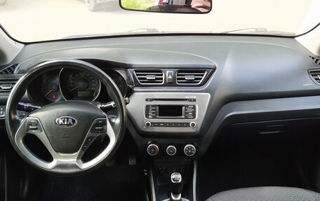 KIA Rio III рестайлинг, 2017 год, 900 000 рублей, 11 фотография