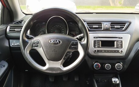 KIA Rio III рестайлинг, 2017 год, 900 000 рублей, 12 фотография