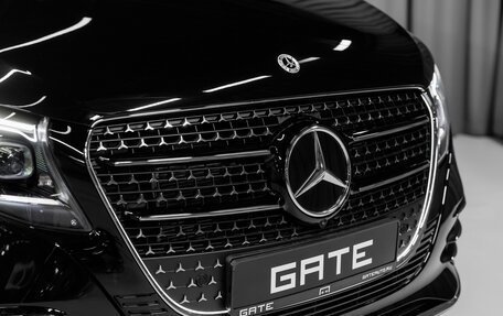 Mercedes-Benz V-Класс, 2025 год, 16 308 800 рублей, 14 фотография