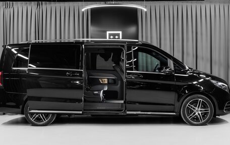 Mercedes-Benz V-Класс, 2025 год, 16 308 800 рублей, 11 фотография