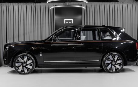 Rolls-Royce Cullinan, 2025 год, 71 965 800 рублей, 7 фотография