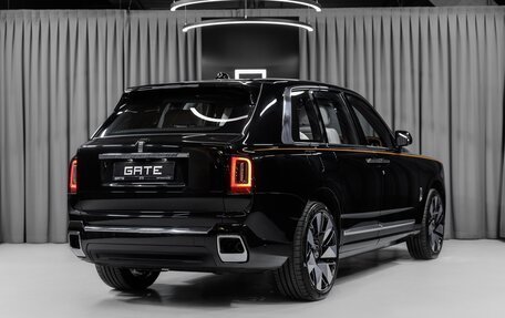 Rolls-Royce Cullinan, 2025 год, 71 965 800 рублей, 2 фотография