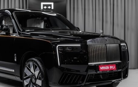 Rolls-Royce Cullinan, 2025 год, 71 965 800 рублей, 12 фотография