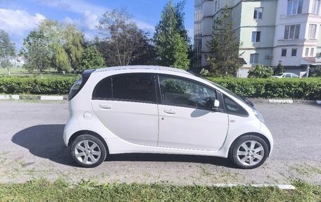 Mitsubishi i-MiEV, 2018 год, 360 000 рублей, 18 фотография